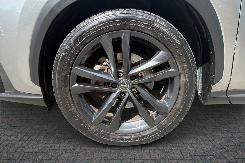 Lexus NX 2.5 350H Premium Plus Suv Hybrid E-cvt Silver #5