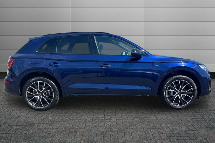 Audi Q5 2.0 Tfsie 50 Black Edition Suv Plug-in Blue #4