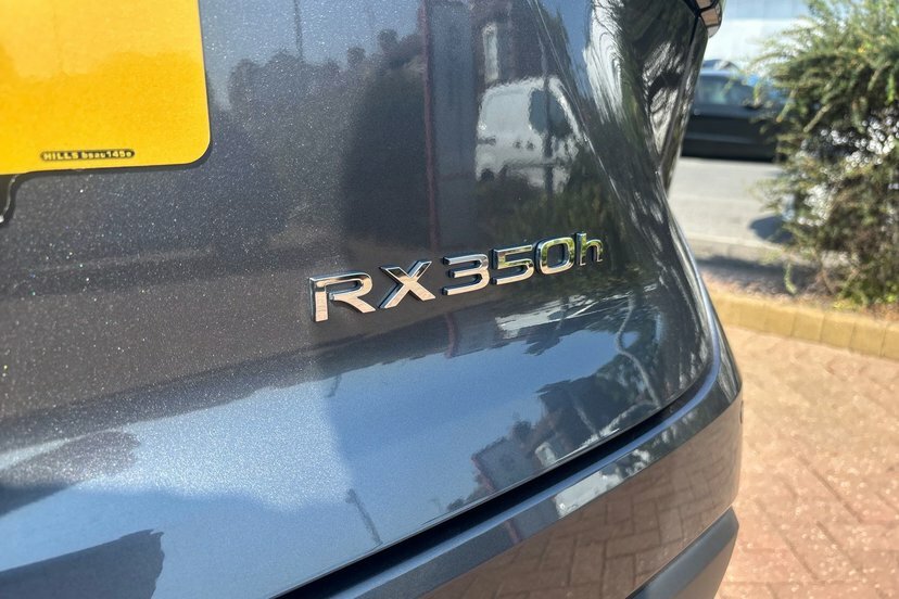 Lexus RX 350H 2.5 E-cvt Premium Plus Pack Red #42