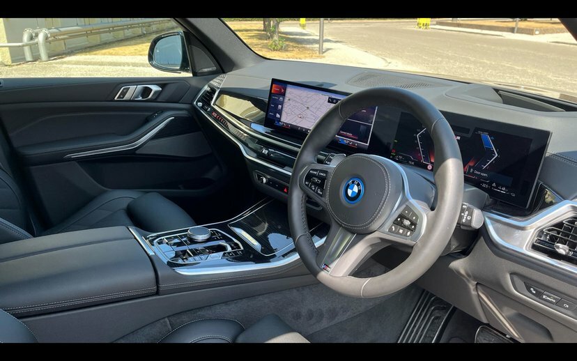 BMW X5 X5 Xdrive50e M Sport RA26UHH Green #6