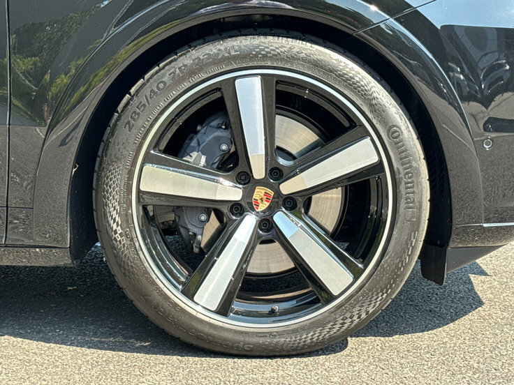 Porsche Cayenne 3.0 V6 E-hybrid 25.9Kwh Black Edition Coupe Pe Black #6