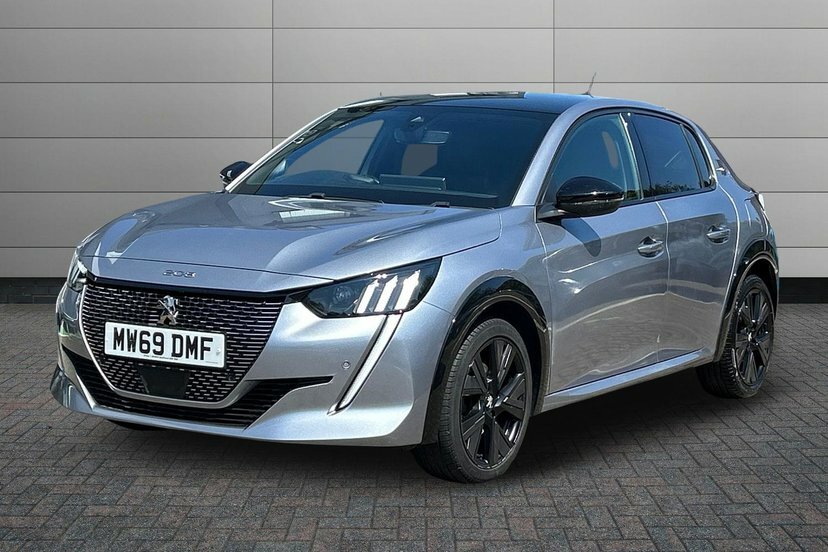 Peugeot 208 1.2 Puretech Active Hatchback Black #8
