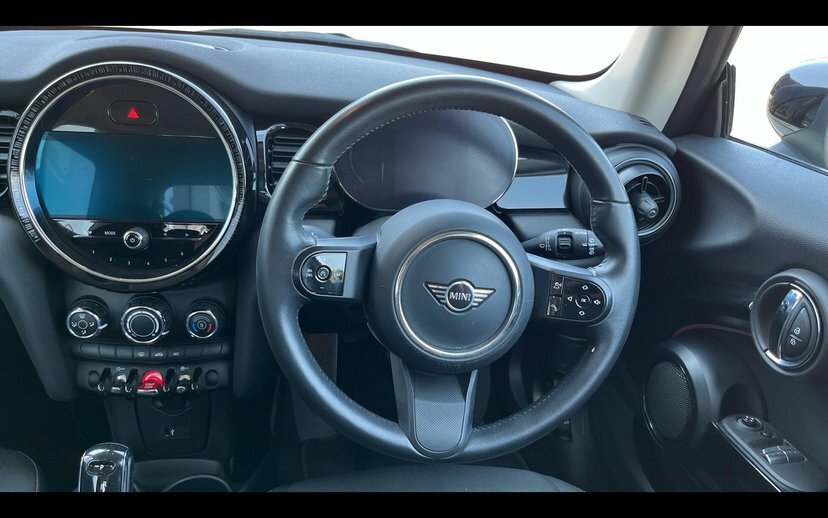 Mini Hatch 3-Door Hatch Cooper Classic White #5