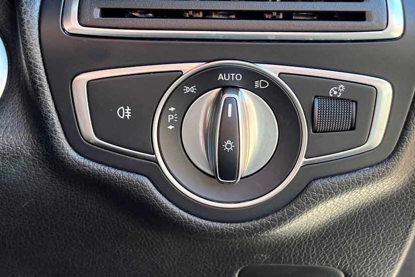 Mercedes-Benz GLC Class  White #18