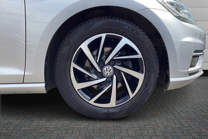 Volkswagen Golf 1.5 Tsi Evo Match Edition Hatchback Man GL20HAA Silver #5