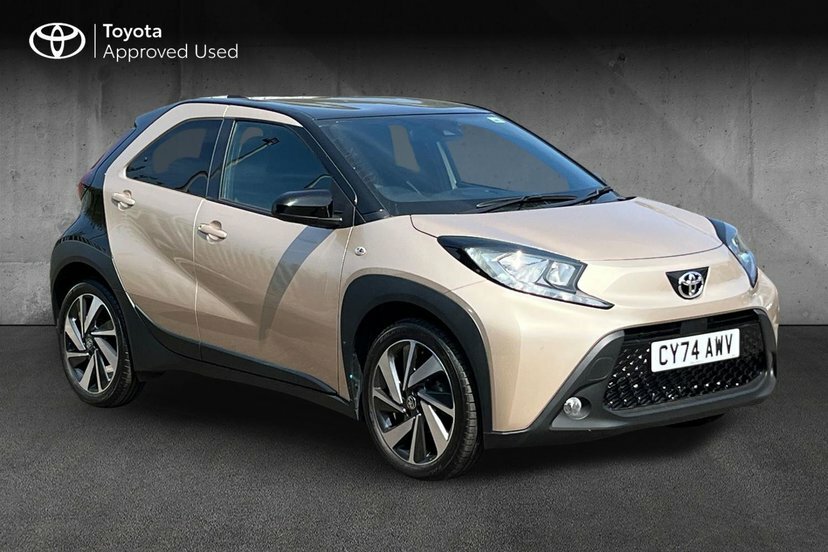 Toyota Aygo X 1.0 Vvt-i Edge Hatchback X-shift 72 Ps Beige