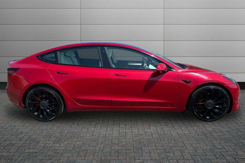 Tesla Model 3 Dual Motor Performance Saloon Red #4