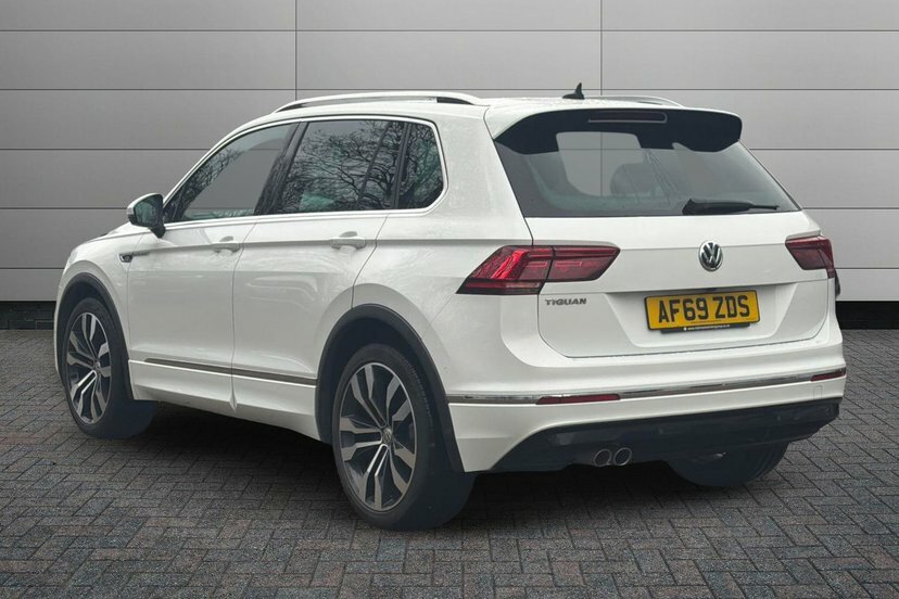 Volkswagen Tiguan 1.5 Tsi Evo R-line Tech Suv Dsg 150 Ps White #3