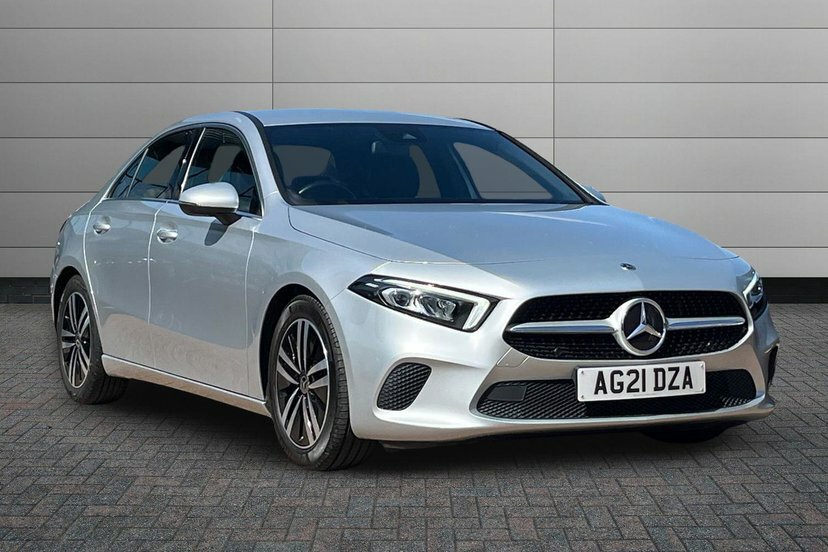 Mercedes-Benz A Class 1.3 A180 Sport Saloon 7G-dct 136 Ps Silver