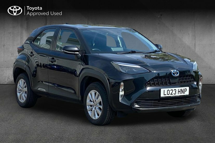 Toyota Yaris Cross 1.5 Vvt-h Icon Suv Hybrid E-cvt 116 Ps Black