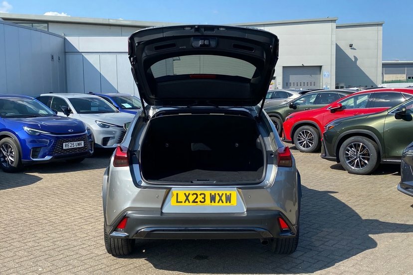 Lexus UX 250H Grey #16