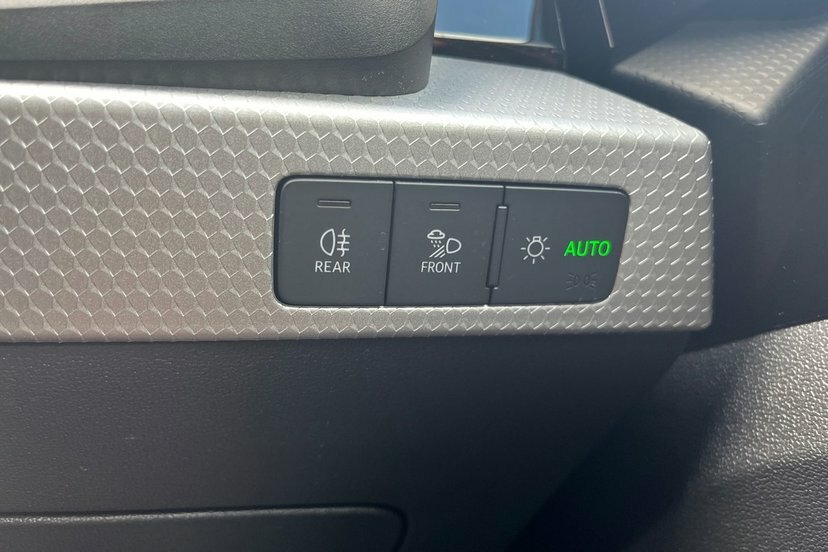 Audi A1 30 Tfsi 110 Technik White #19