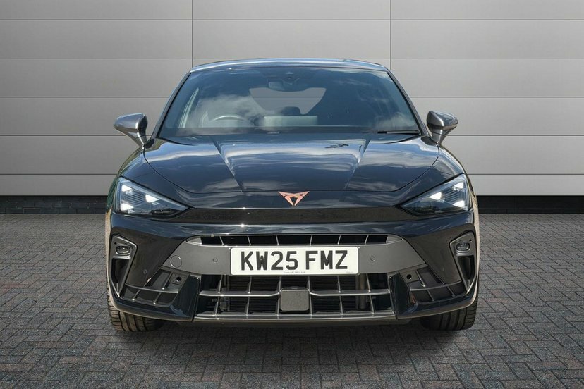 Cupra Leon 1.5 Tsi V2 Hatchback 150 Ps KW25FMZ Black #6