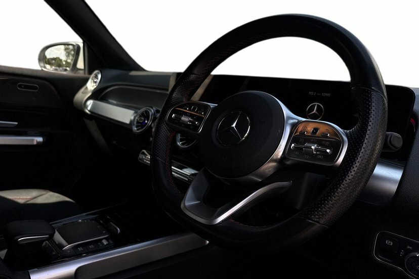 Mercedes-Benz GLB Class 1.3 Glb200 Amg Line Executive Suv 7G- White #5