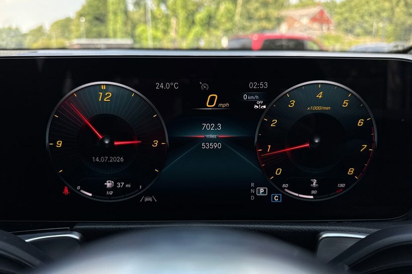 Mercedes-Benz GLB Class 1.3 Glb200 Amg Line Executive Suv 7G- White #6