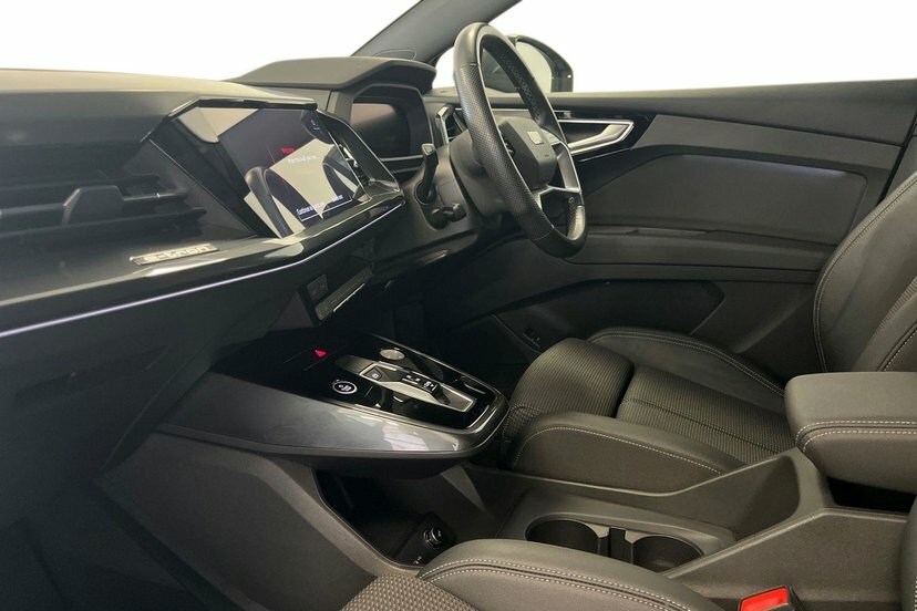 Audi Q4 E Tron 40 S Line Sportback 82Kwh 204 P Grey #2