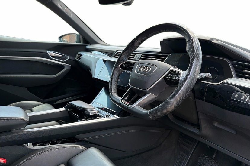 Audi E-tron 50 Black Edition Suv Quattro 71. Black #6