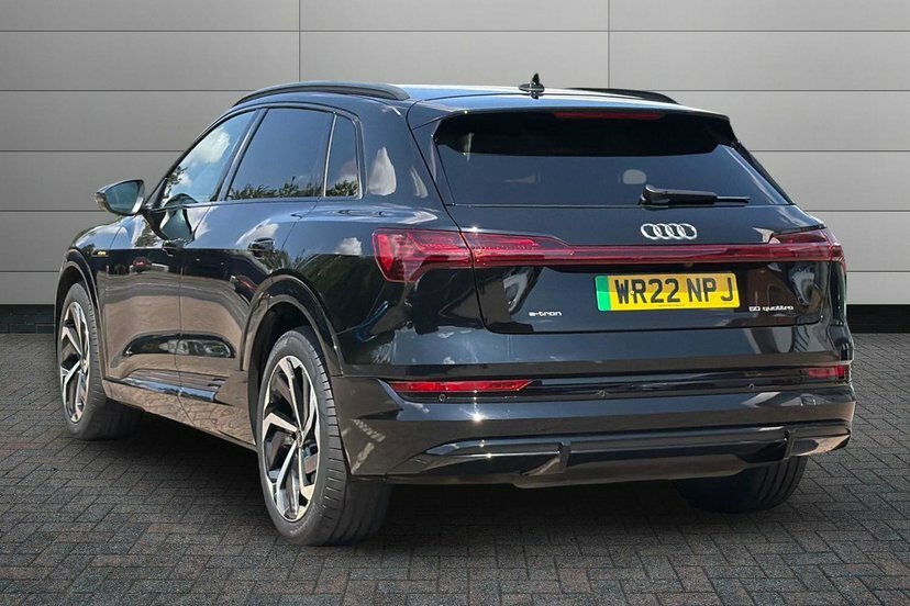 Audi E-tron 50 Black Edition Suv Quattro 71. Black #3