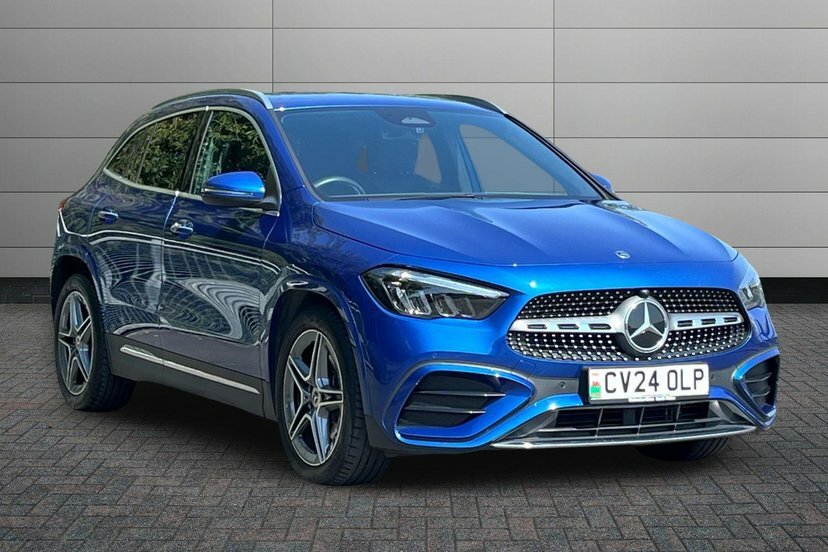 Mercedes-Benz GLA Class Gla200 Amg Line Executive Suv Blue