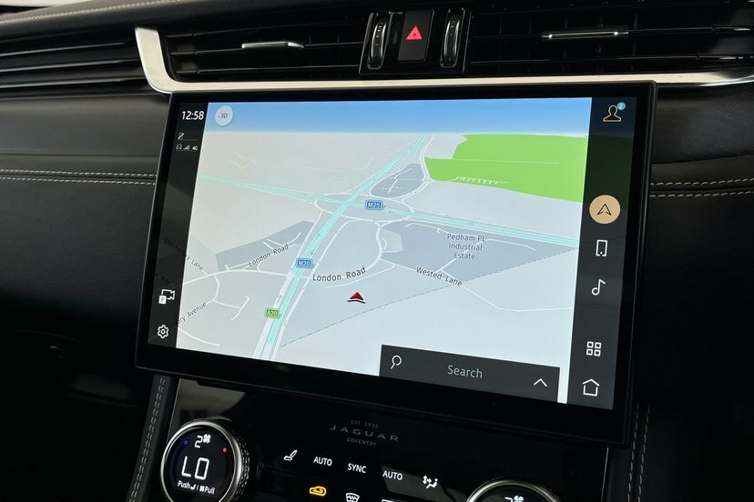 Jaguar F-Pace R-dynamic S Silver #11