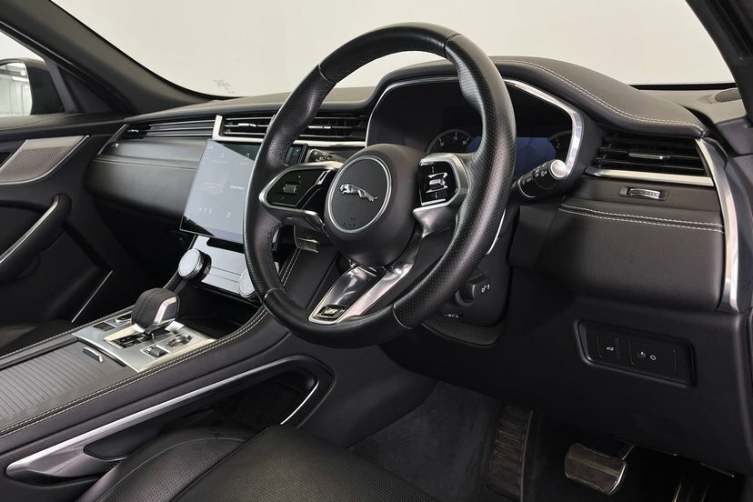 Jaguar F-Pace R-dynamic S Silver #28