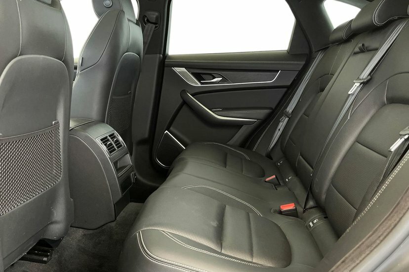 Jaguar F-Pace 2.0 D200 Mhev R-dynamic Black Suv Blue #4