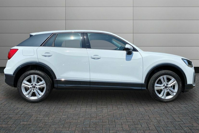 Audi Q2 1.5 Tfsi Cod 35 Sport Suv S Tronic 150 DF26XFV White #4