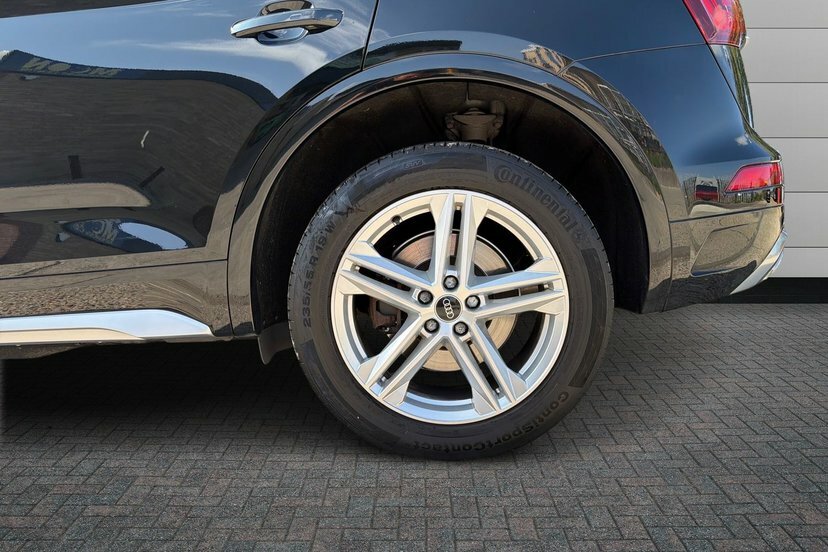 Audi Q5 2.0 Tdi 40 S Line Suv S Tronic Quattro GV23ZBX Black #5
