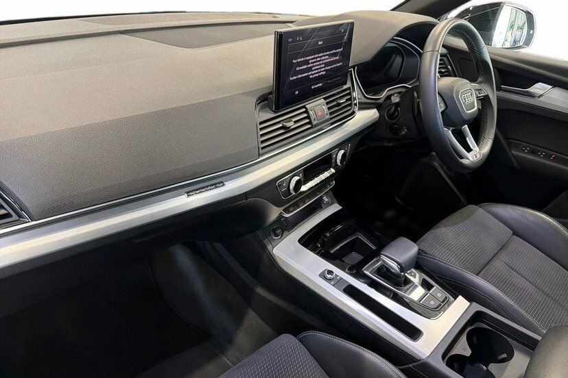 Audi Q5 2.0 Tdi 40 S Line Suv S Tronic Quattro GV23ZBX Black #2