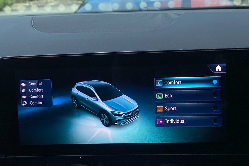 Mercedes-Benz GLA Class Gla 200 Amg Line Executive Grey #56