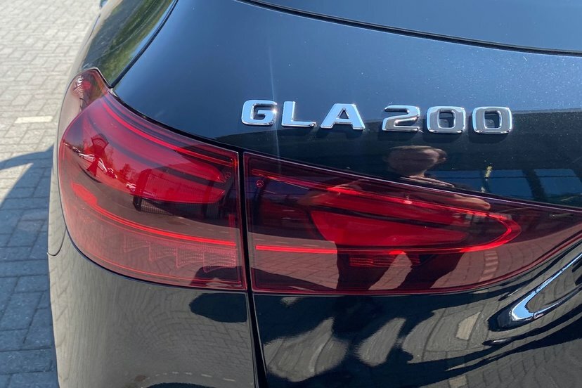 Mercedes-Benz GLA Class Gla 200 Amg Line Executive Grey #21