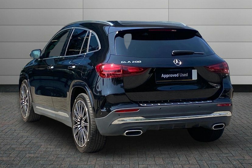 Mercedes-Benz GLA Class Gla 200 Amg Line Executive Grey #2