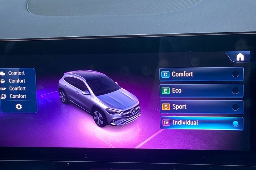 Mercedes-Benz GLA Class Gla 200 Amg Line Executive Grey #59
