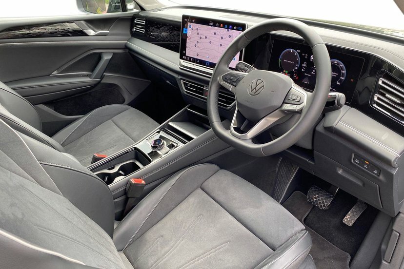 Volkswagen Tiguan 1.5 Tsi Ehybrid 19.7Kwh Elegance Suv Pl KS75NVG Green #6