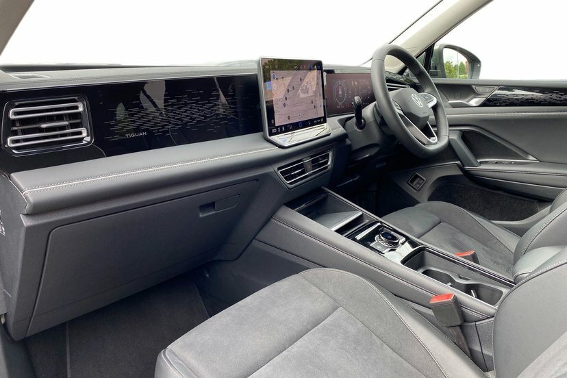 Volkswagen Tiguan 1.5 Tsi Ehybrid 19.7Kwh Elegance Suv Pl KS75NVG Green #2