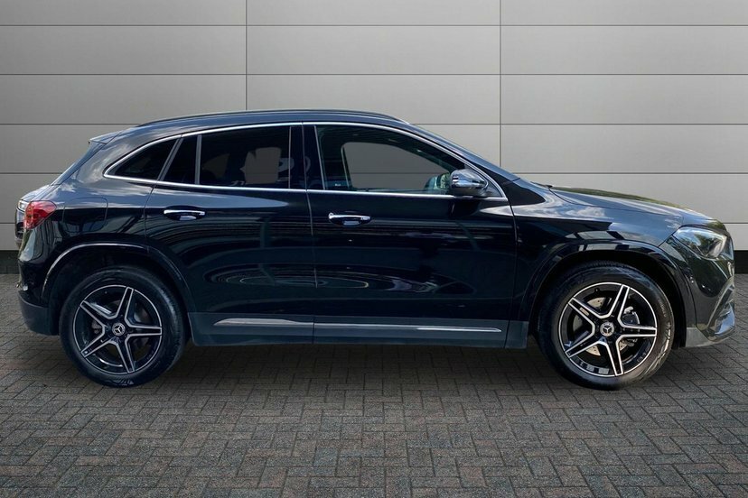 Mercedes-Benz GLA Class Suv Grey #3