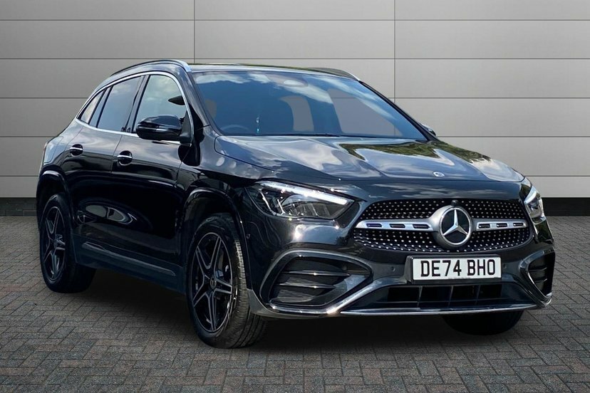 Mercedes-Benz GLA Class Suv Grey #1