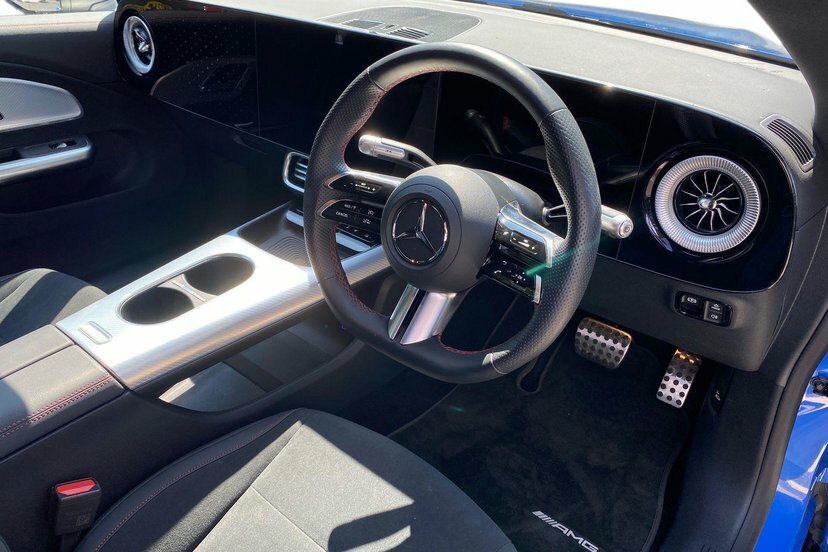 Mercedes-Benz CLA Class Cla250 85Kwh Amg Line Edition Saloon Electr KP75YDL Blue #5
