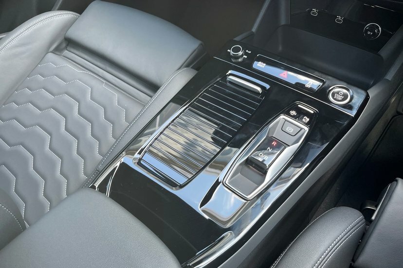 Audi A6 E-tron Sportback 100Kwh Performance S Line Grey #13
