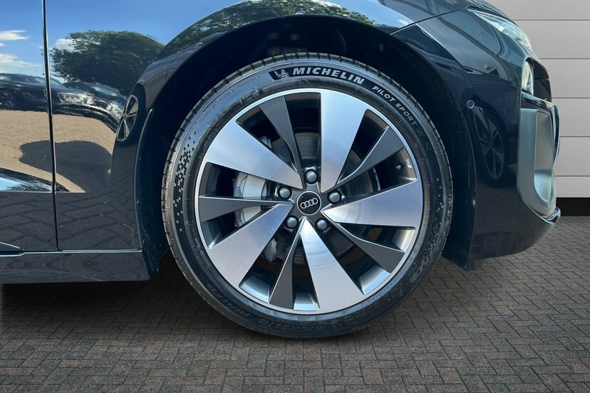 Audi A6 E-tron Sportback 100Kwh Performance S Line Grey #5