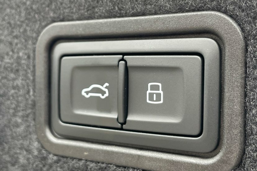 Audi A8 50 Tdi Quattro Black Edition Tiptronic Black #41