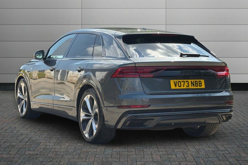 Audi Q8 3.0 Tfsi V6 55 Black Edition Suv Tiptro Grey #3