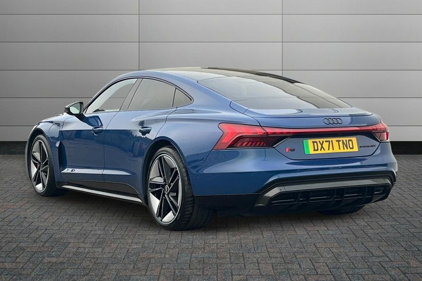 Audi Rs E-Tron Gt 93.4Kwh Carbon Vorsprung Saloon Blue #3