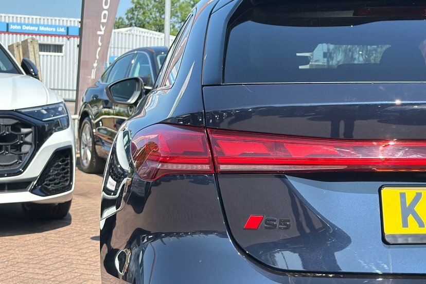 Audi S5 Launch Edition Tfsi 367 Ps S Tronic Black #26
