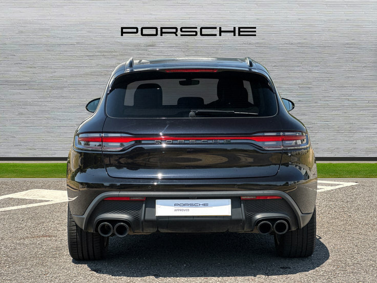 Porsche Macan 2.0T Suv Pdk 4Wd 265 Ps Black #4