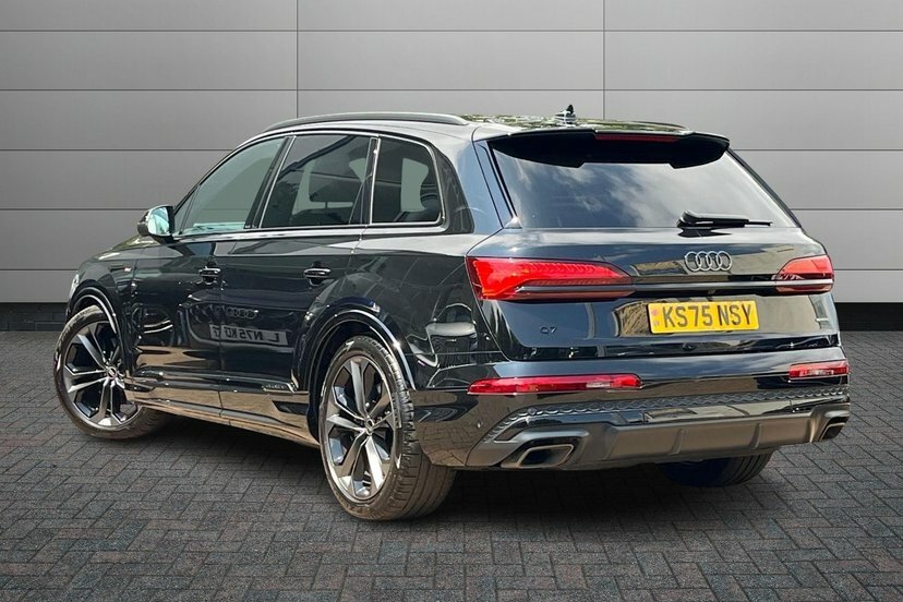 Audi Q7 3.0 Tfsi V6 Black Edition Suv Tiptronic Black #3