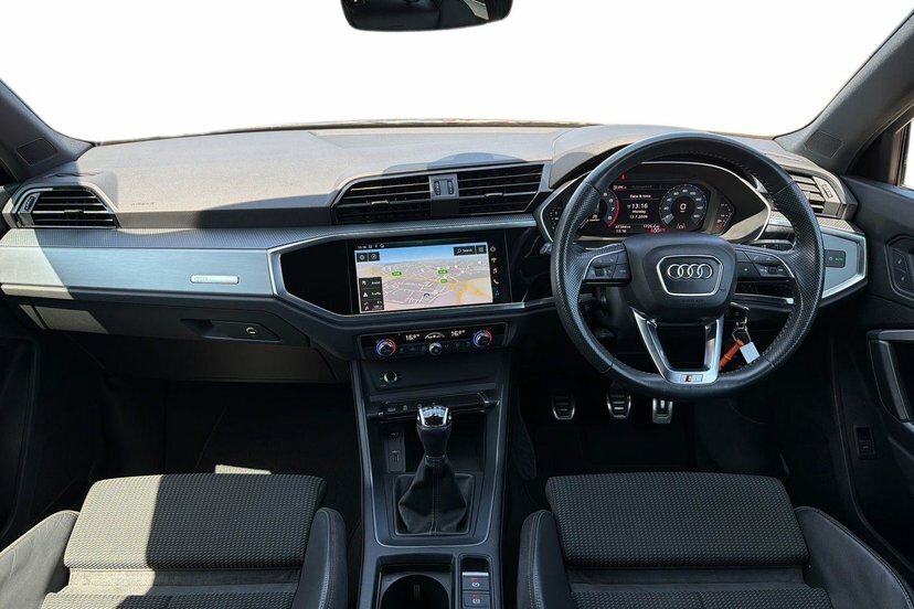 Audi Q3 1.5 Tfsi Cod 35 S Line Suv 150 PF19LCC Black #6