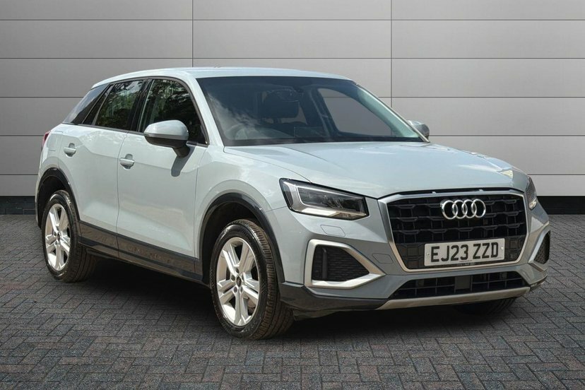 Audi Q2 1.0 Tfsi 30 Sport Suv 110 Ps Grey