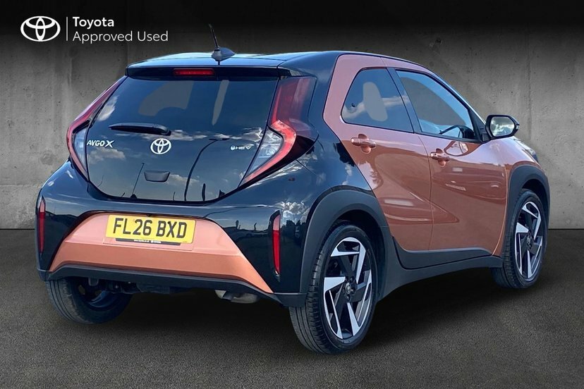 Toyota Aygo X 1.5H 49Kwh Design Hatchback Hybrid Cvt  #2