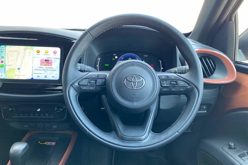Toyota Aygo X 1.5H 49Kwh Design Hatchback Hybrid Cvt  #6